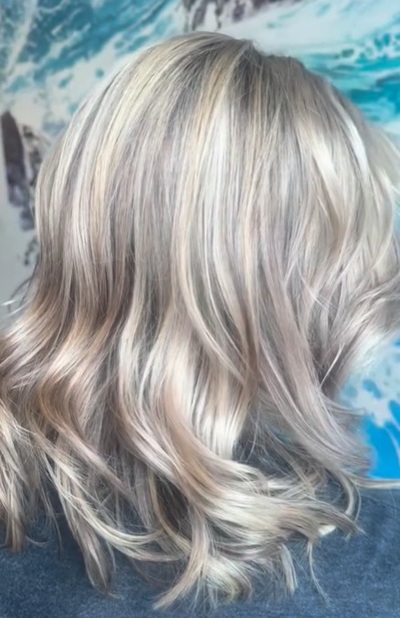 blonde highlights at dana quinlan hairdressers poole